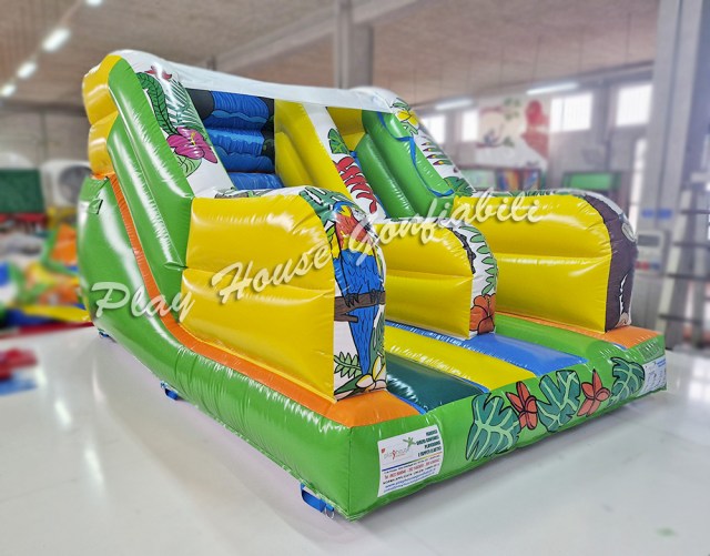 scivolo-gonfiabile-piccolo-per-bambini (3)